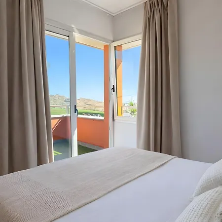 Sunset Oasis Βίλα